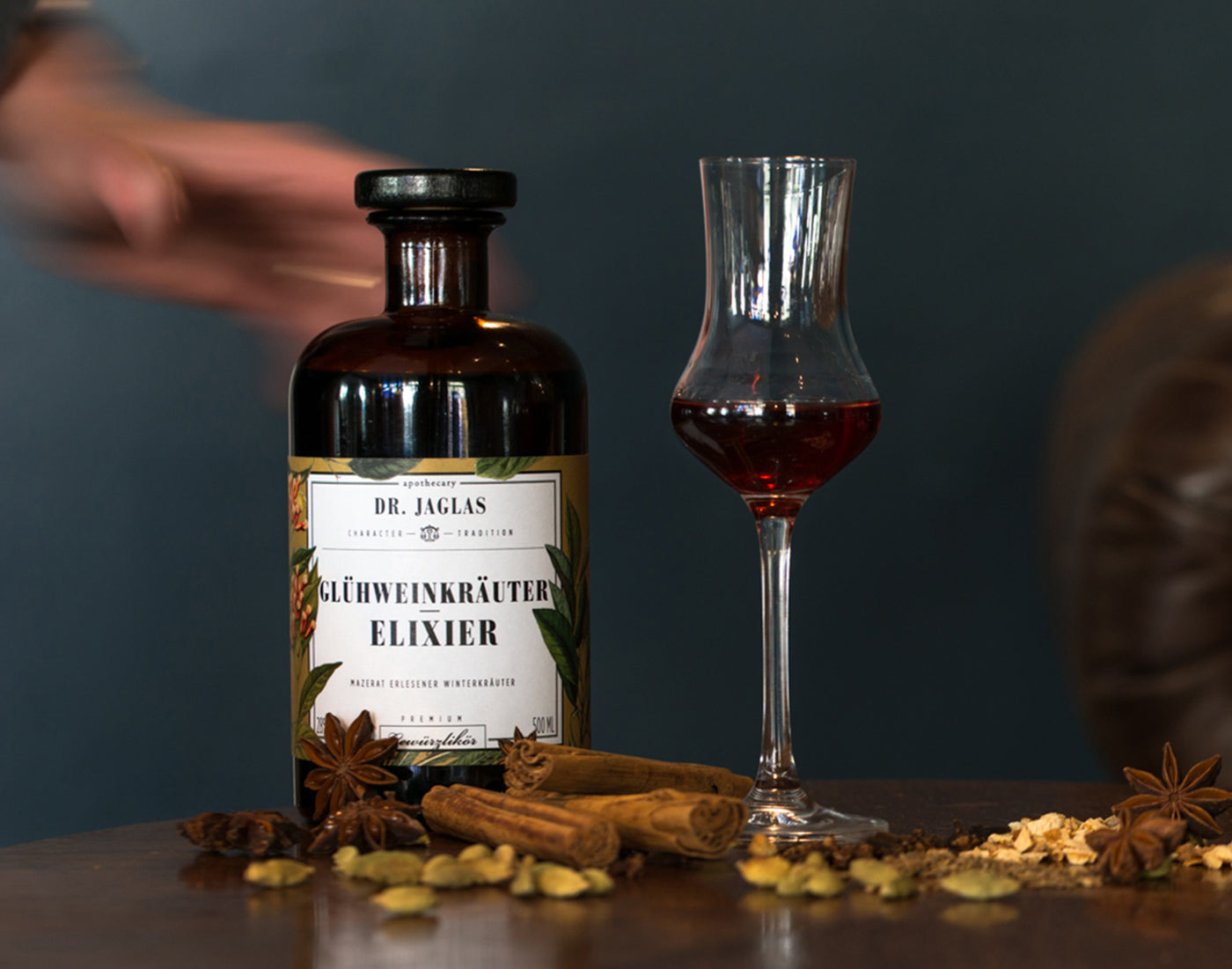 Dr Jaglas Glühweinkräuter Elixier - Degustation